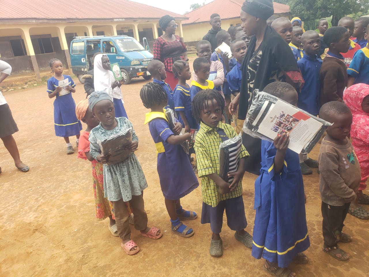 APOSTOLIC CENTRAL PRY  SCHL. OKE OOYE ILESA